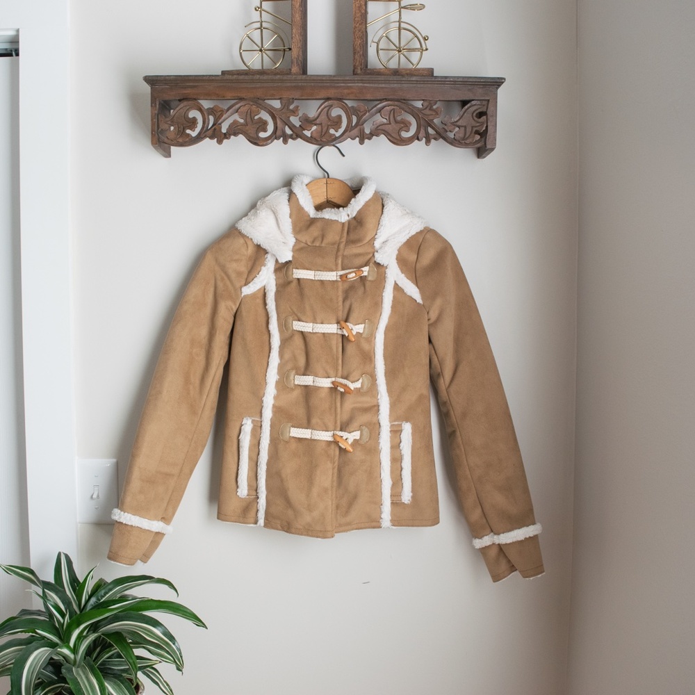 💗Anthropology Kari Faux Shearling Idra Toggle Coat💗small size 2